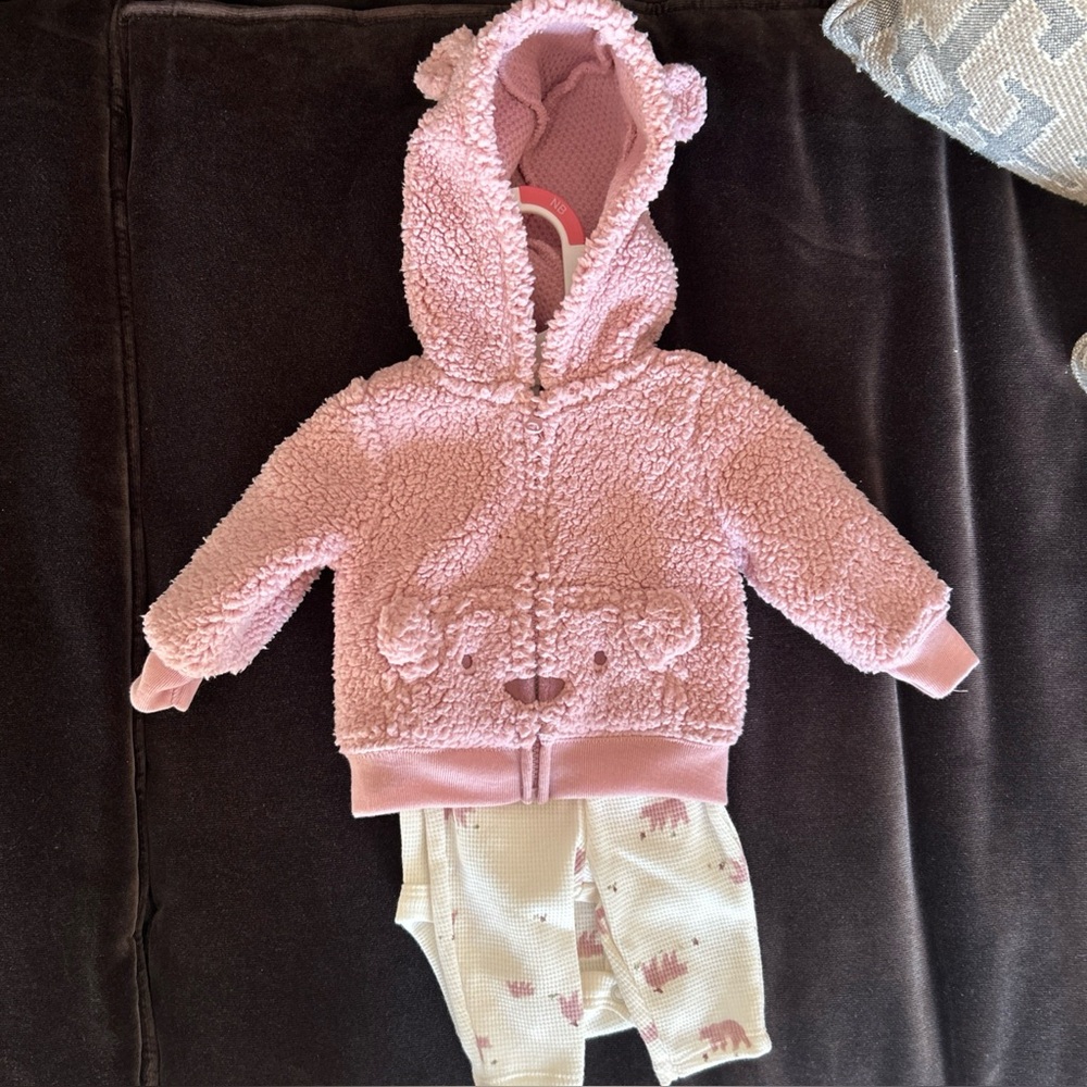 Carter’s Baby Girl 3-Piece Outfit Set pink Hoodie, Bodysuit Pants newborn